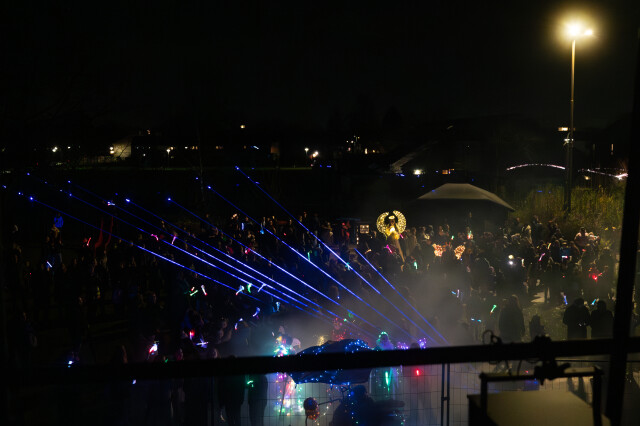laser show parel 4
